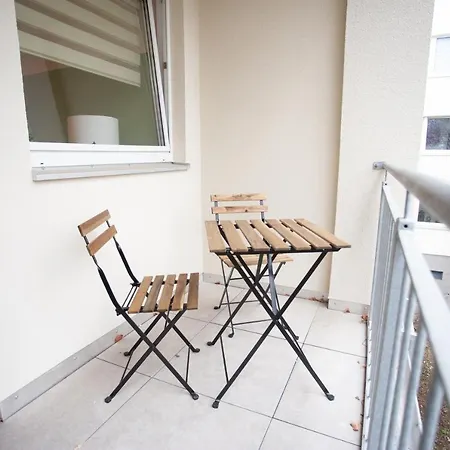 Fullhouse - - R11 - Marketplace *