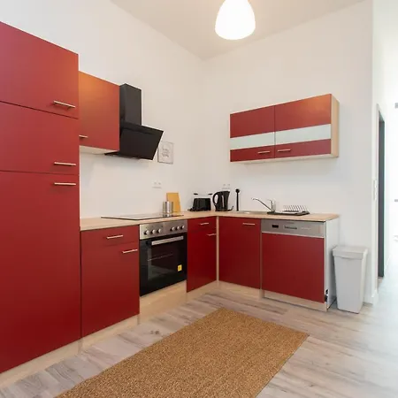 Fullhouse - - R11 - Marketplace דירה