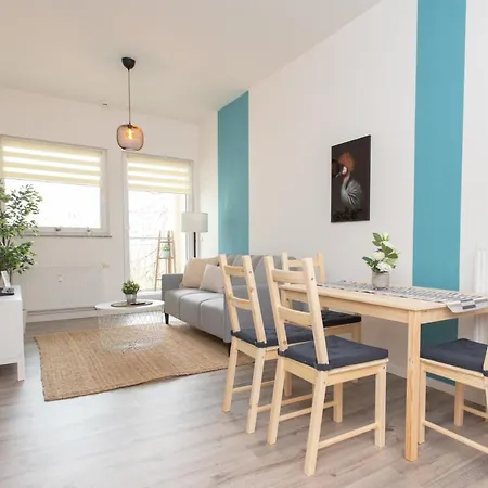 Fullhouse - - R11 - Marketplace קמניץ