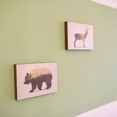 Fullhouse - - R11 - Marketplace * קמניץ